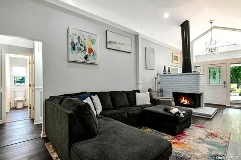 3 Brightview Drive Rocky Point NY 11778