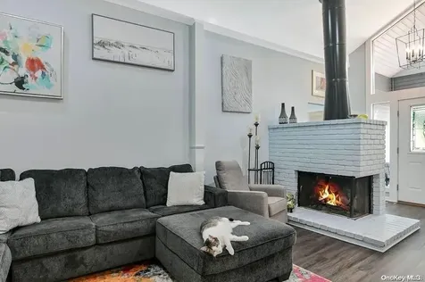 3 Brightview Drive Rocky Point NY 11778