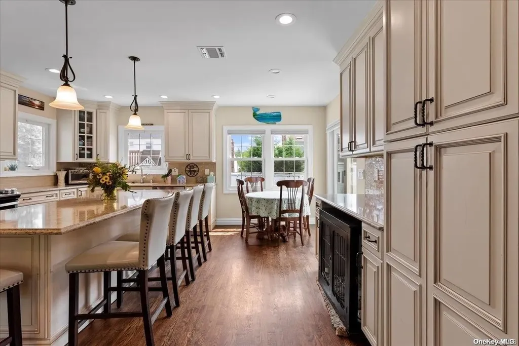 31 Linden Avenue Bethpage NY 11714