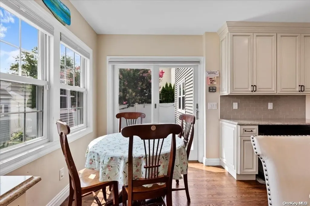 31 Linden Avenue Bethpage NY 11714