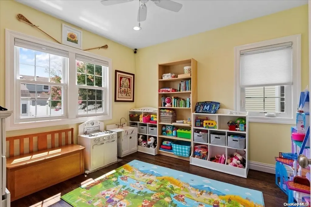 31 Linden Avenue Bethpage NY 11714