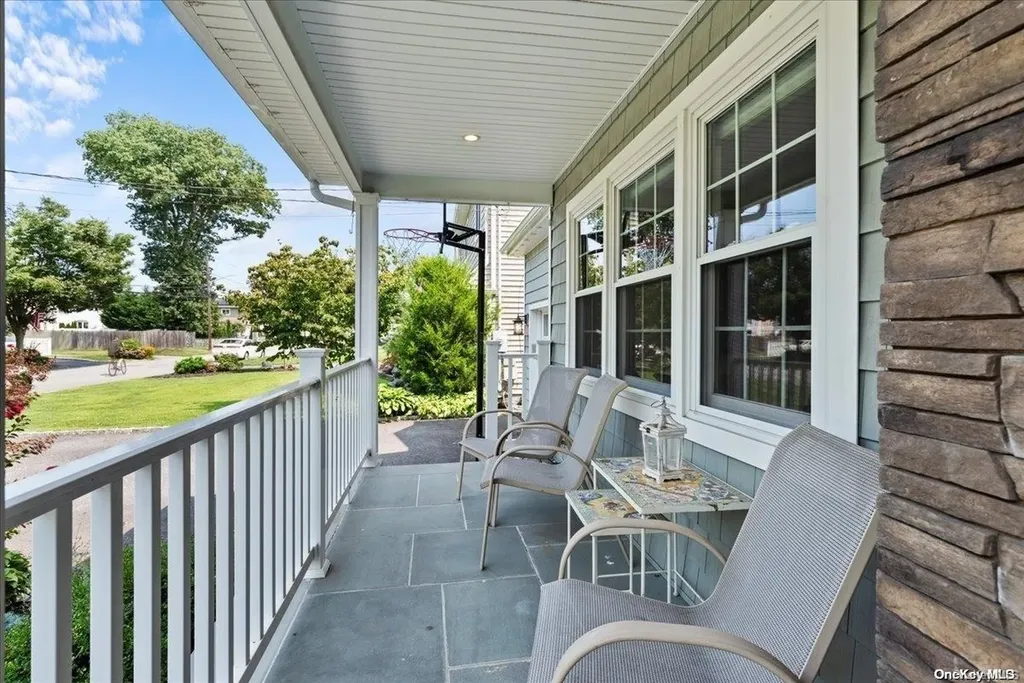 31 Linden Avenue Bethpage NY 11714