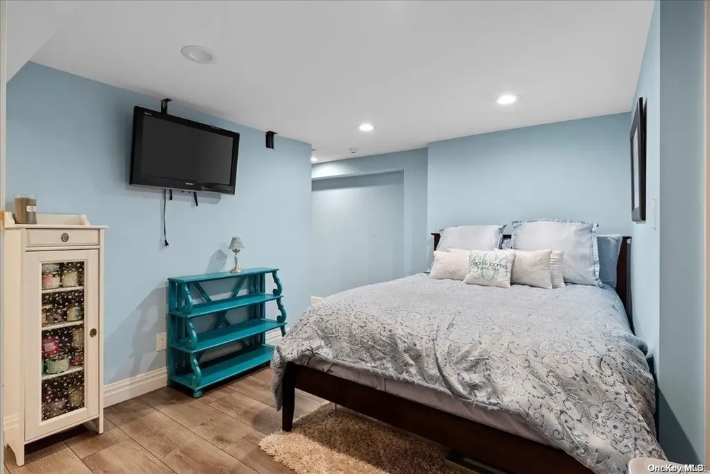 31 Linden Avenue Bethpage NY 11714