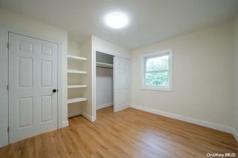 102 6th Street Lindenhurst NY 11757