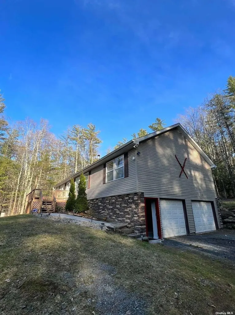 9 Pinekill Lane Windham NY 12496