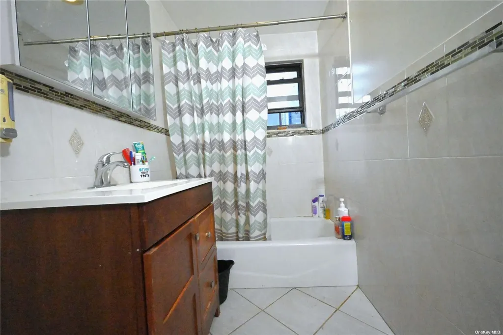 177 Leonard Street Brooklyn NY 11206