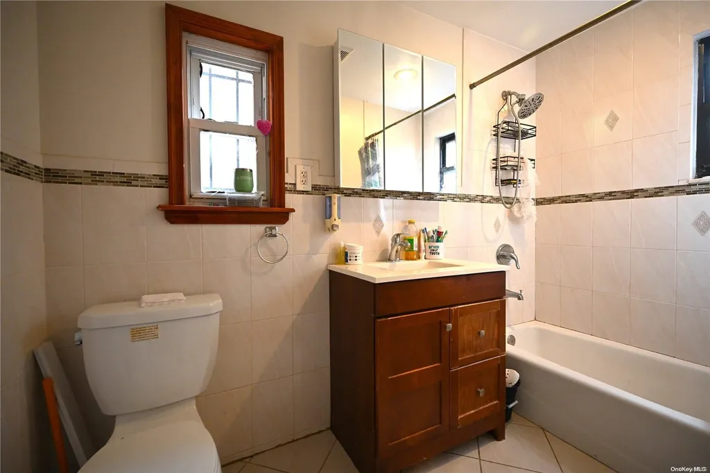 177 Leonard Street Brooklyn NY 11206