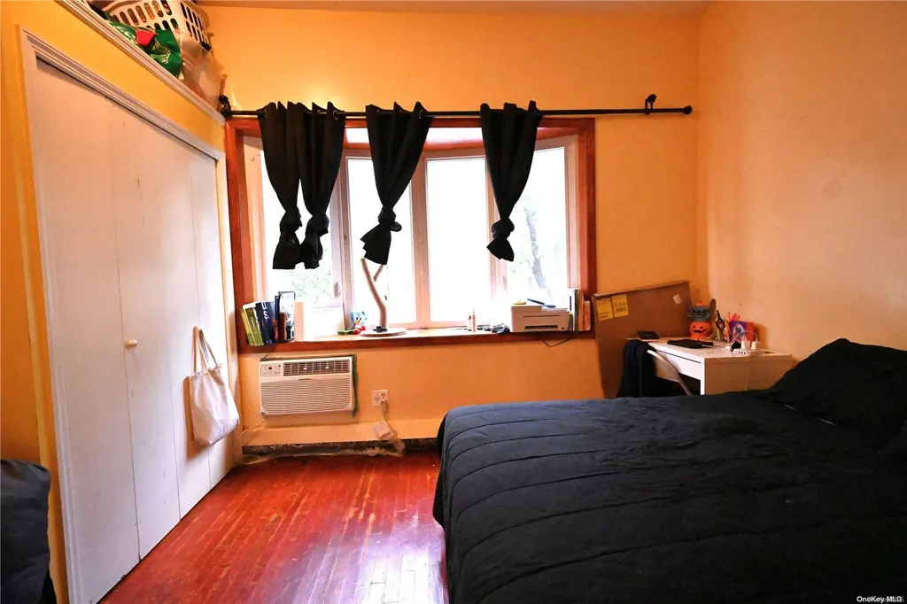 177 Leonard Street Brooklyn NY 11206