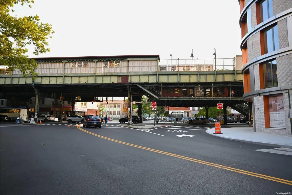 177 Leonard Street Brooklyn NY 11206