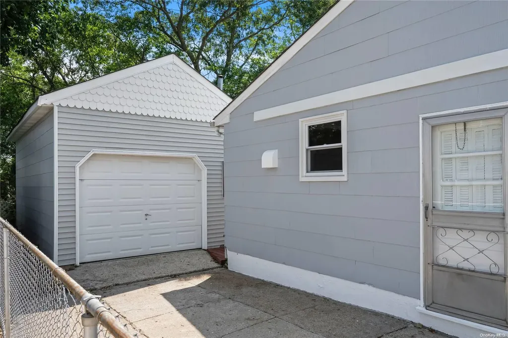 40 Jackson Avenue Centereach NY 11720