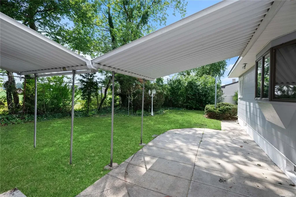 40 Jackson Avenue Centereach NY 11720