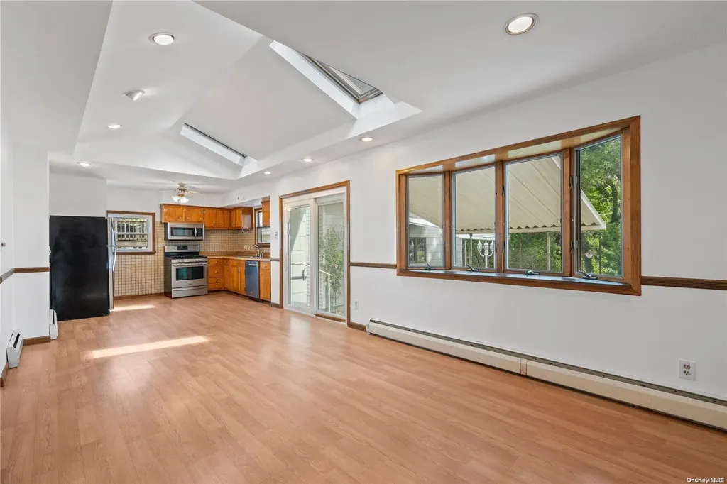 40 Jackson Avenue Centereach NY 11720