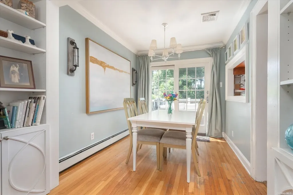 2044 Decker Avenue Merrick NY 11566