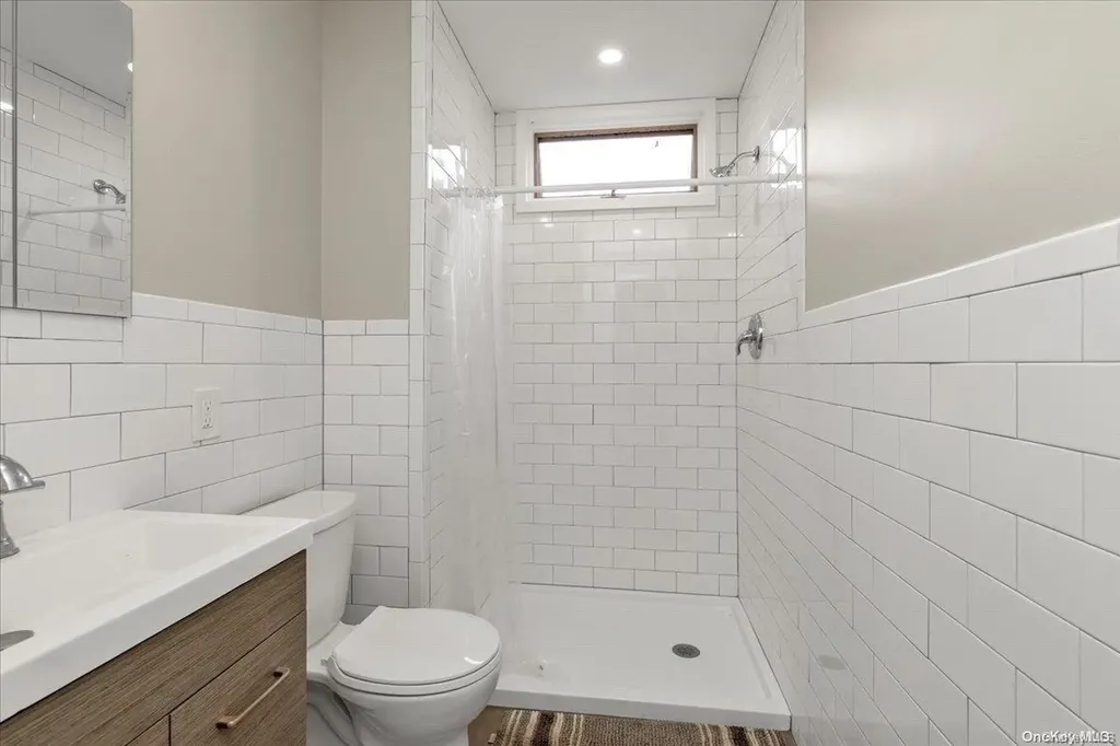 2731 Eastern Boulevard Baldwin NY 11510