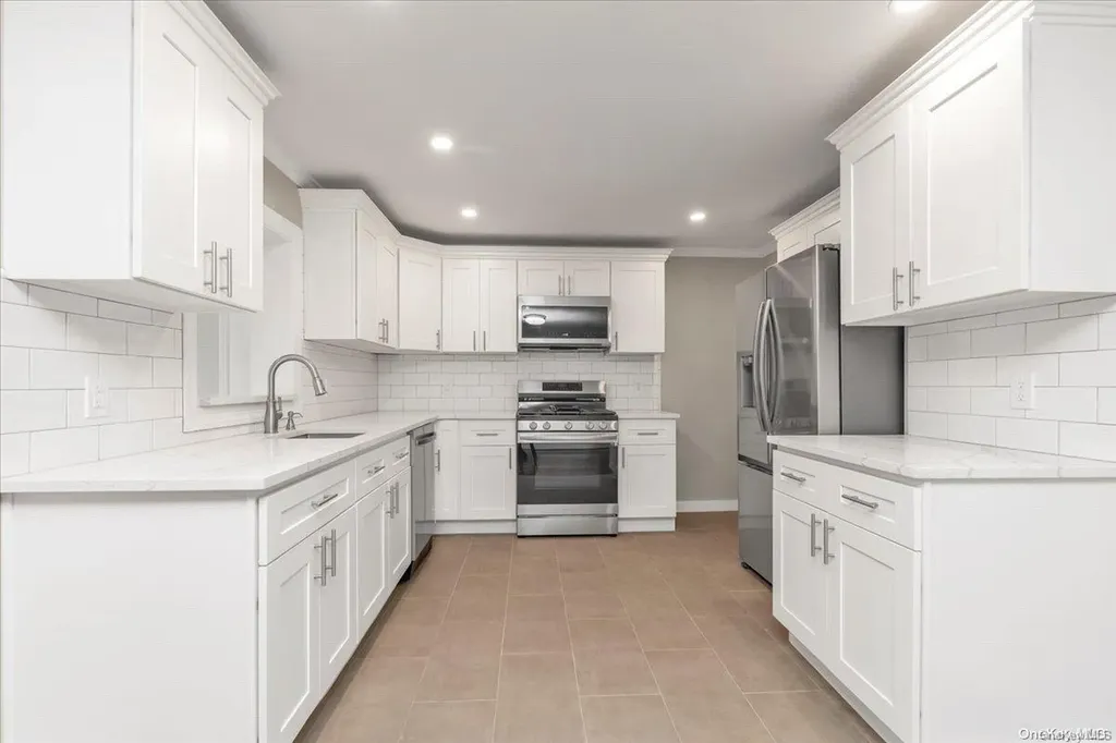 2731 Eastern Boulevard Baldwin NY 11510