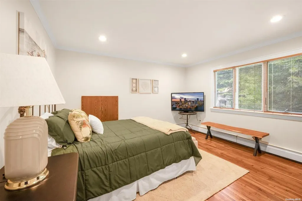 104 Washington Boulevard Commack NY 11725