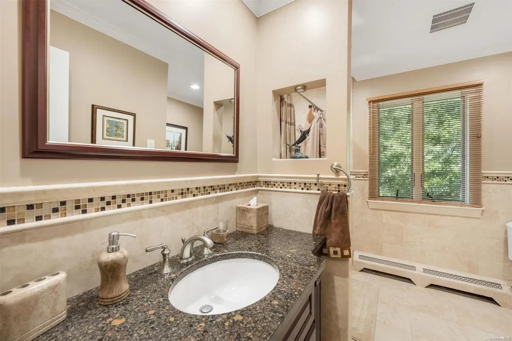 104 Washington Boulevard Commack NY 11725