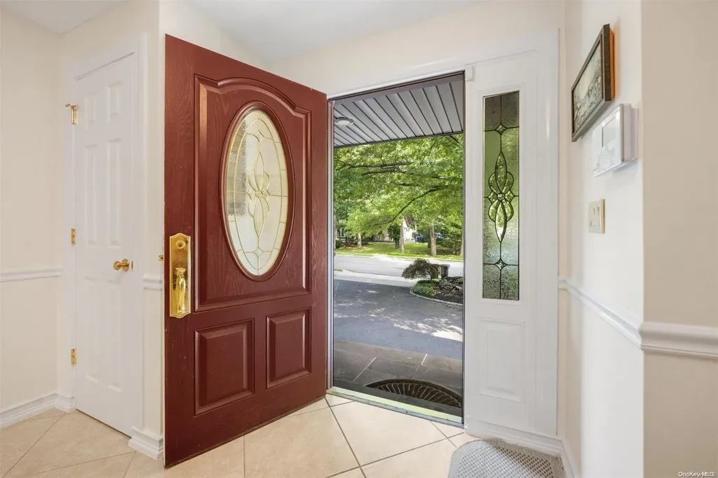 104 Washington Boulevard Commack NY 11725