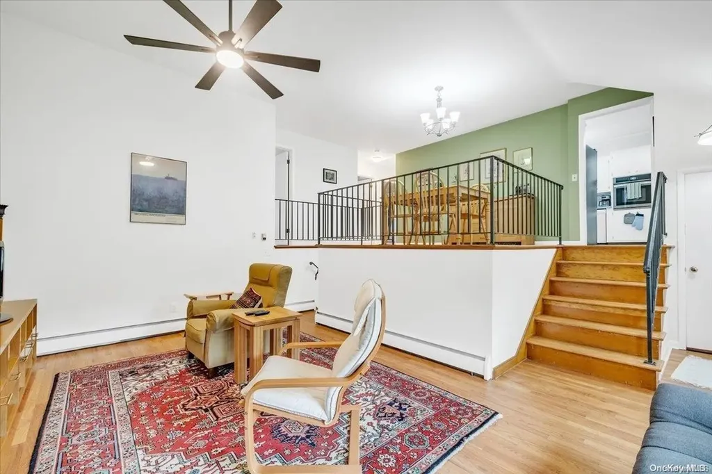 34 Parkwood Boulevard Poughkeepsie NY 12603