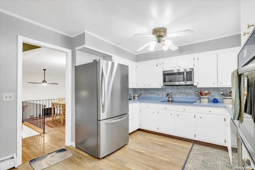 34 Parkwood Boulevard Poughkeepsie NY 12603