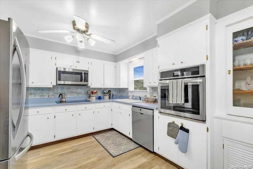 34 Parkwood Boulevard Poughkeepsie NY 12603