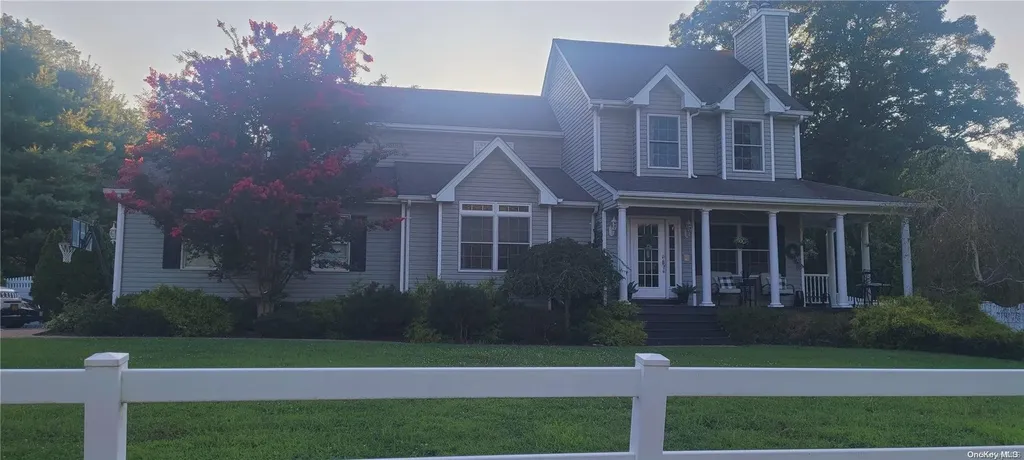 62 Hallock Landing Road Rocky Point NY 11778
