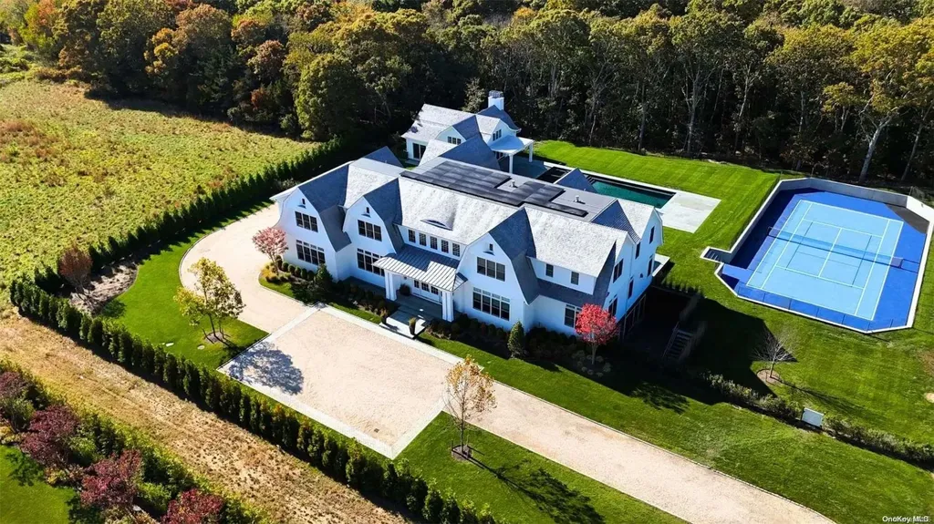 1164 Scuttle Hole Road Water Mill NY 11976