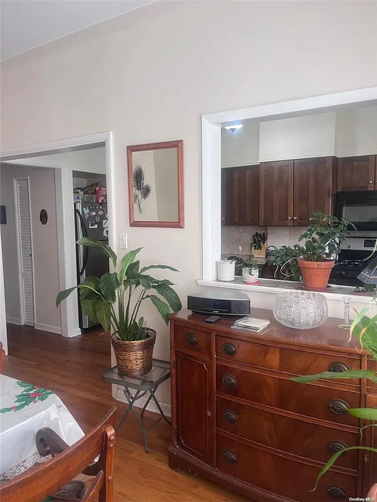 62-18 60 Drive Maspeth NY 11378