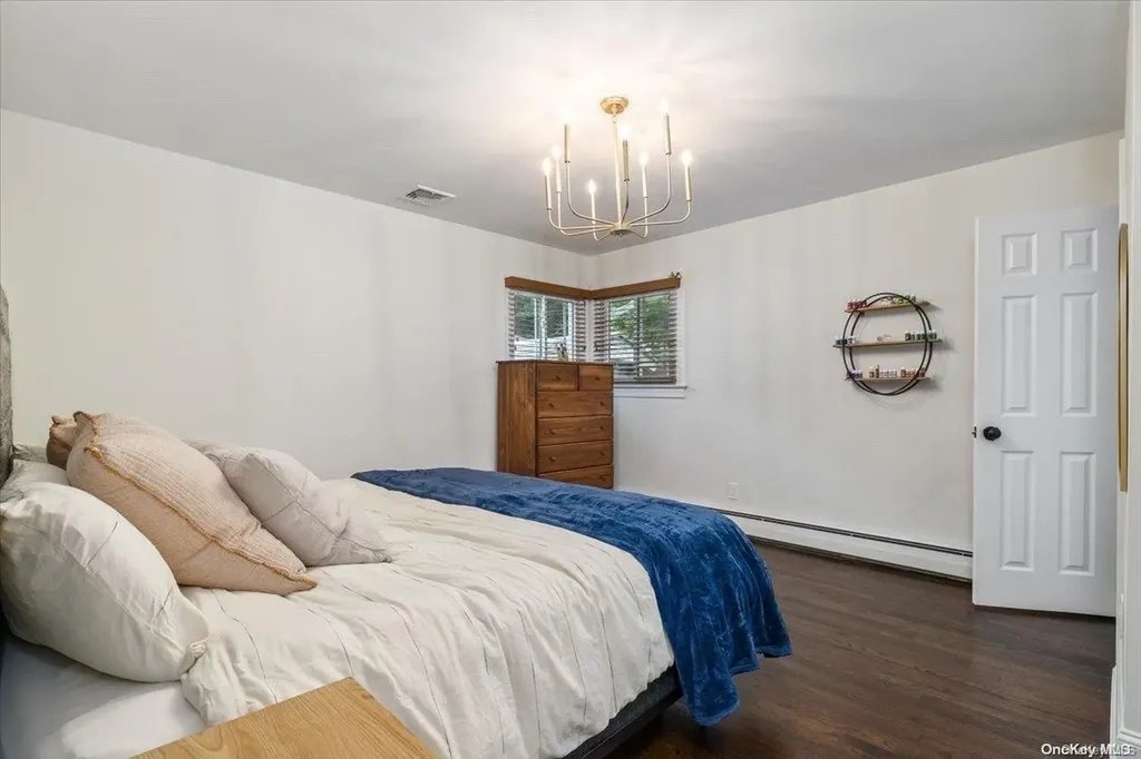 40 West Drive Kings Park NY 11754