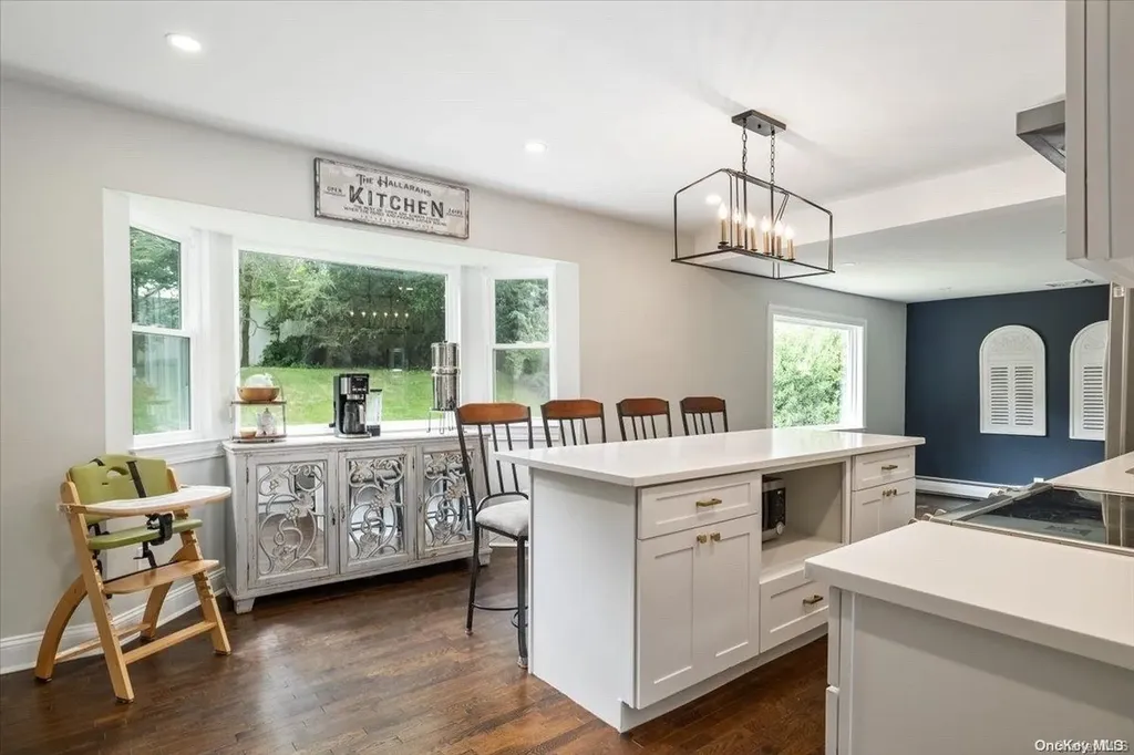 40 West Drive Kings Park NY 11754