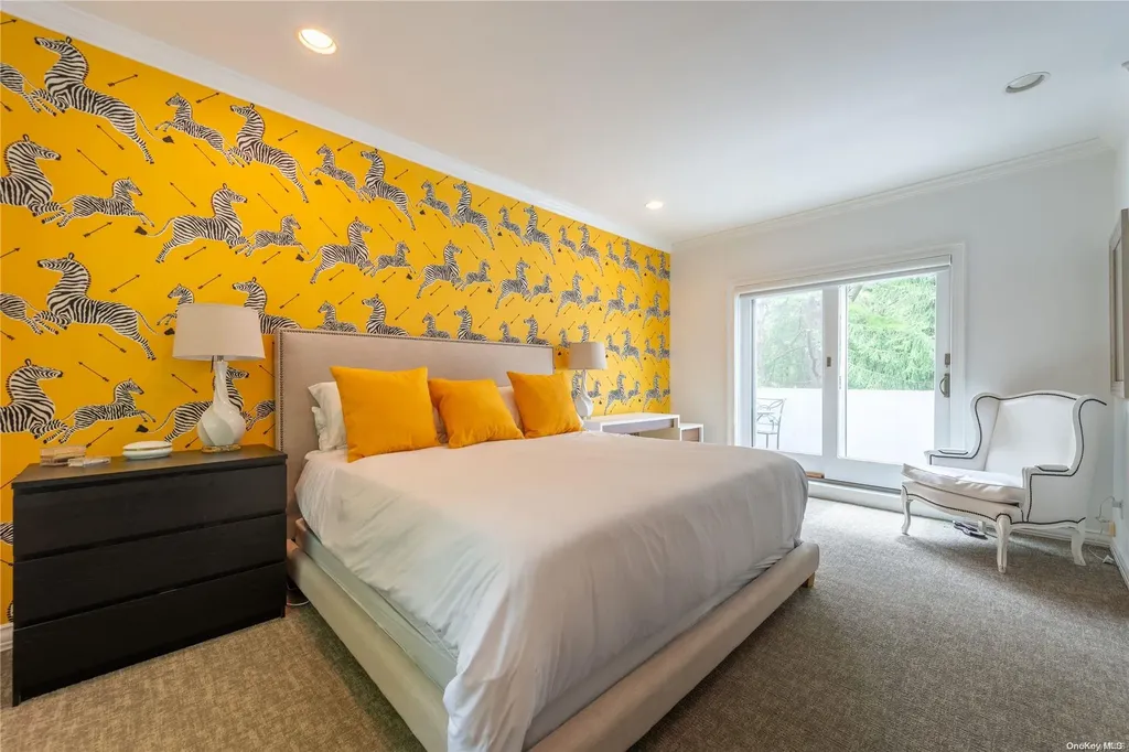 5 Dowling Court Old Westbury NY 11568