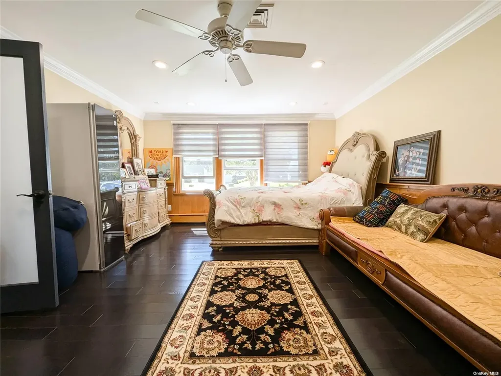 14 Suzanne Lane Bethpage NY 11714