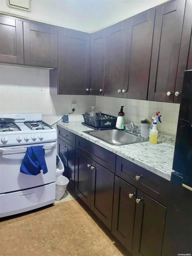 95-24 42nd Avenue Elmhurst NY 11373