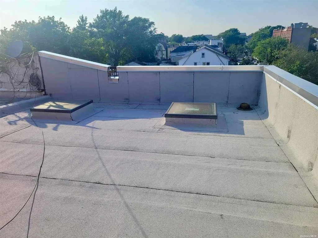 95-24 42nd Avenue Elmhurst NY 11373