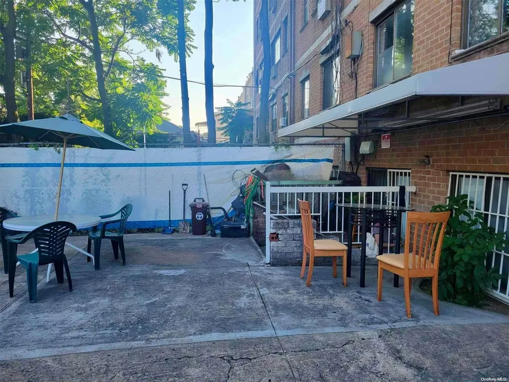 95-24 42nd Avenue Elmhurst NY 11373