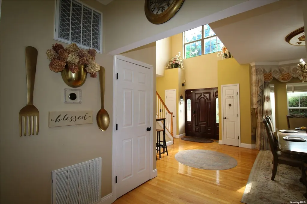 469 Donald Boulevard Holbrook NY 11741