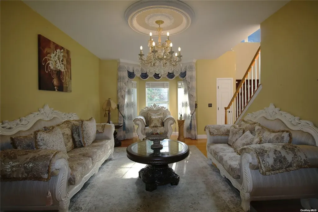 469 Donald Boulevard Holbrook NY 11741