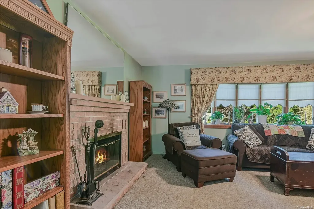 76 Bayberry Road Wading River NY 11792
