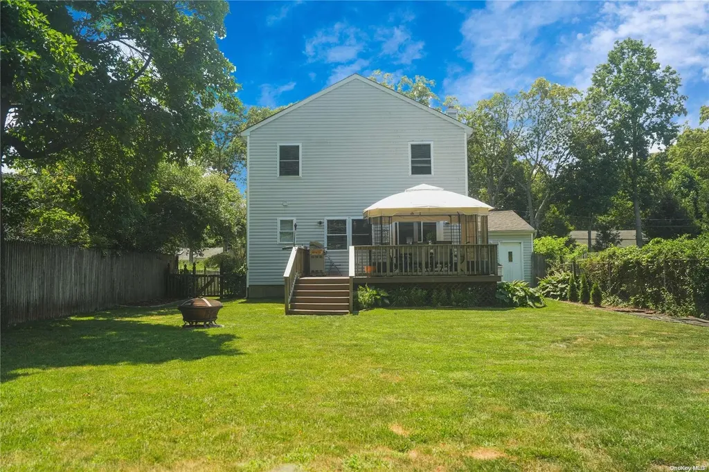 33 Park Street Centereach NY 11720