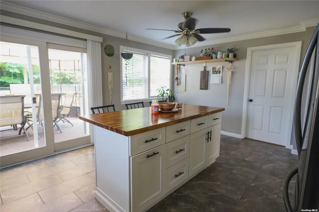 33 Park Street Centereach NY 11720