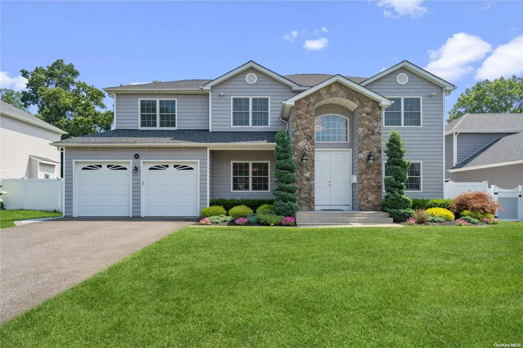 14 Rachel Avenue Commack NY 11725