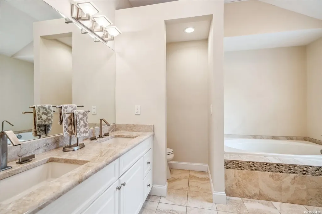 14 Rachel Avenue Commack NY 11725