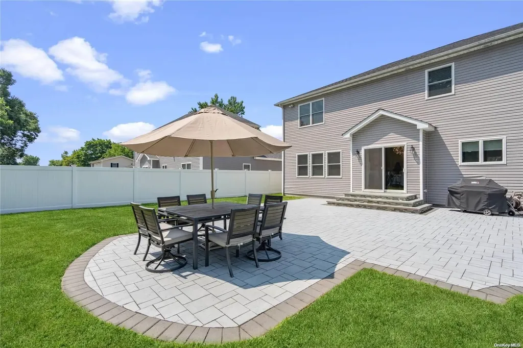 14 Rachel Avenue Commack NY 11725