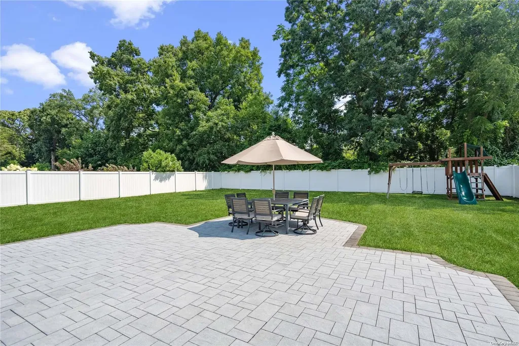14 Rachel Avenue Commack NY 11725