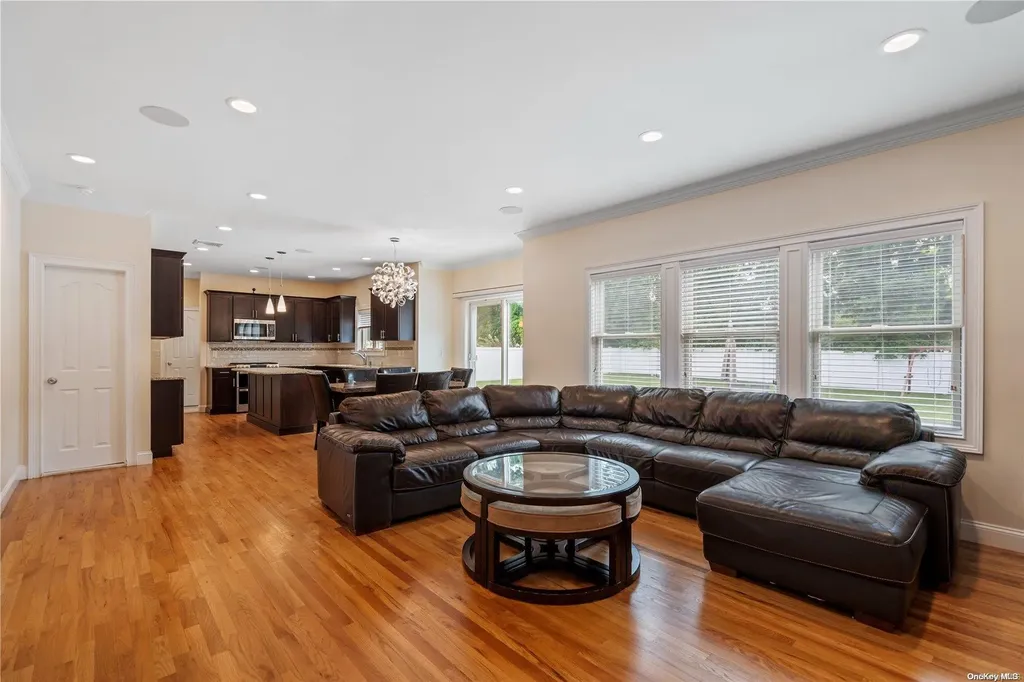14 Rachel Avenue Commack NY 11725