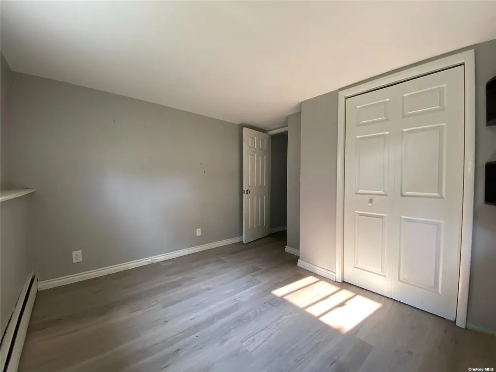 449 Ralph Avenue Central Islip NY 11722