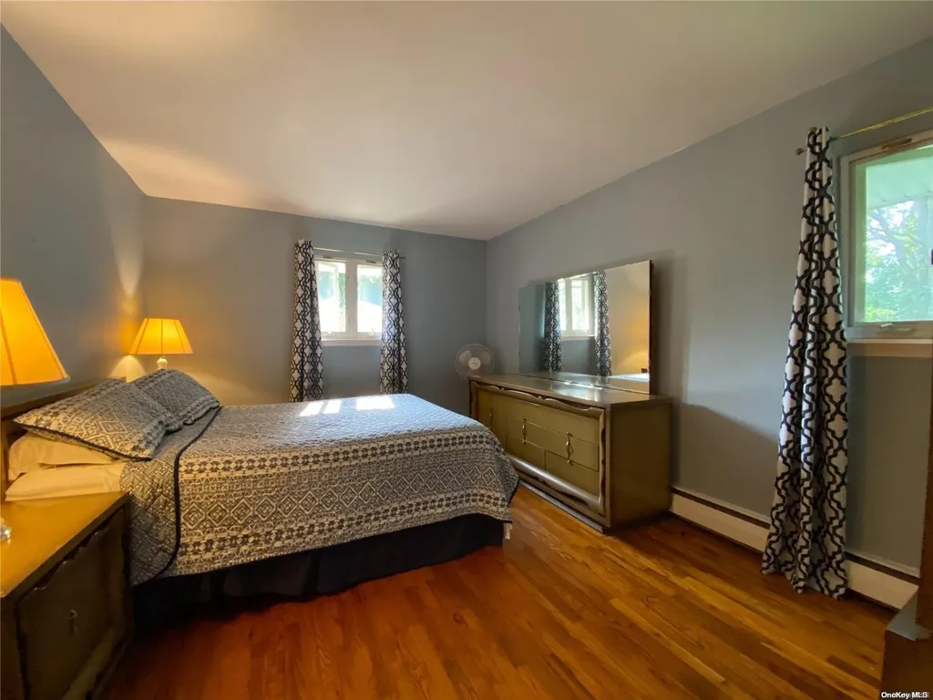 449 Ralph Avenue Central Islip NY 11722