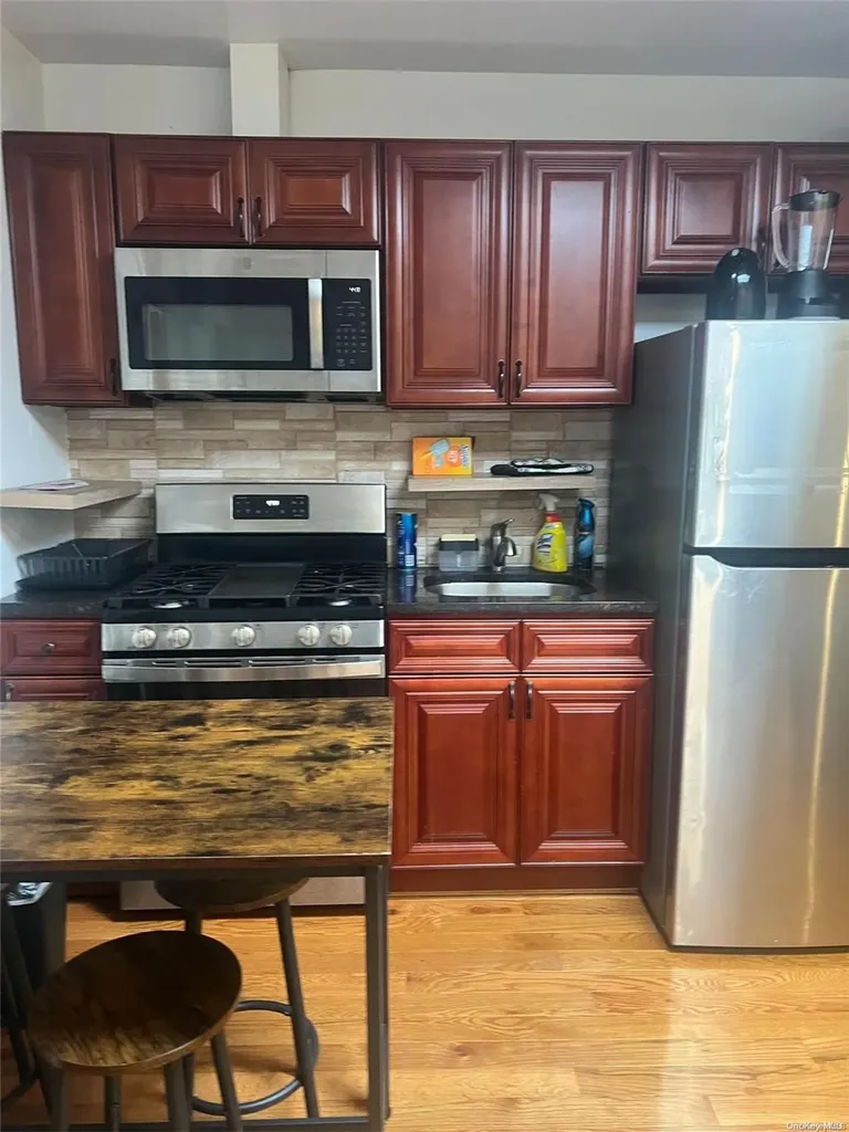 370a Monroe Street Brooklyn NY 11221