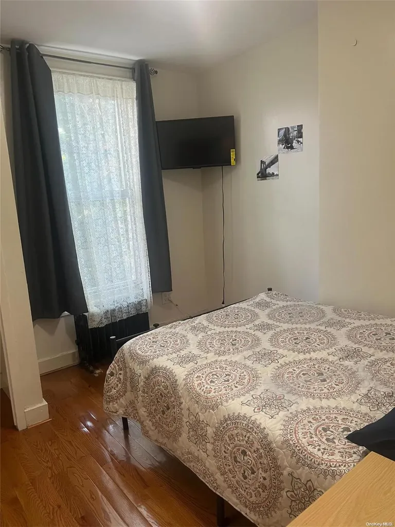 370a Monroe Street Brooklyn NY 11221