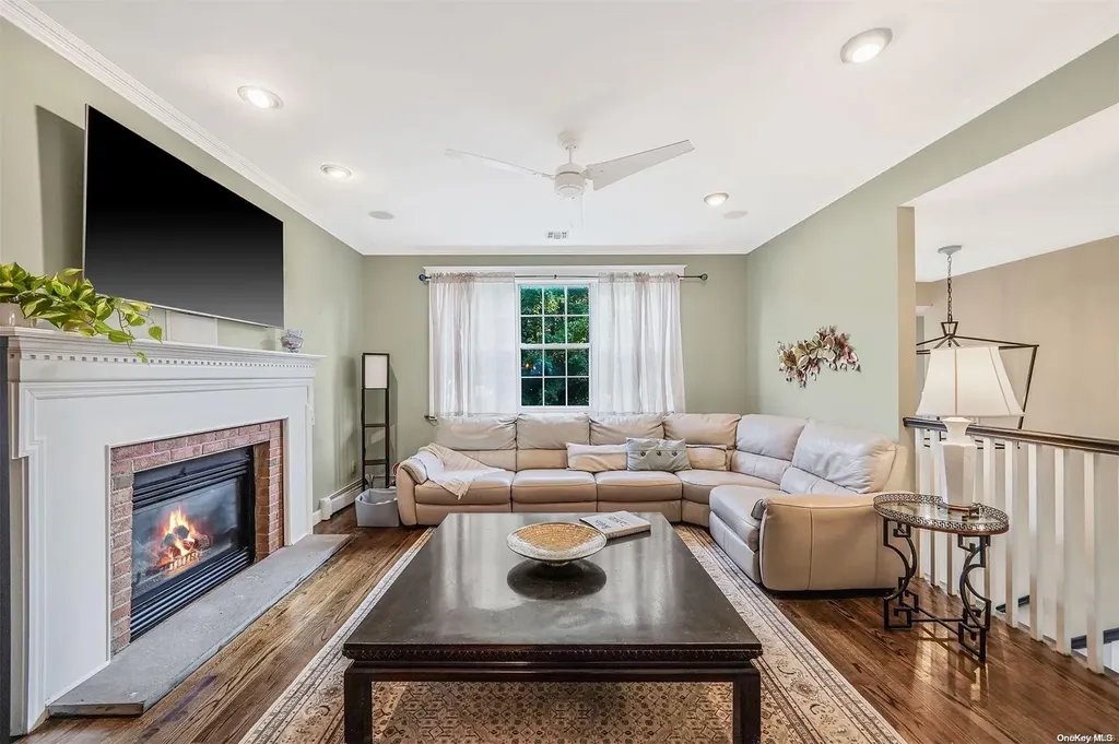 56 Chardonnay Drive Coram NY 11727